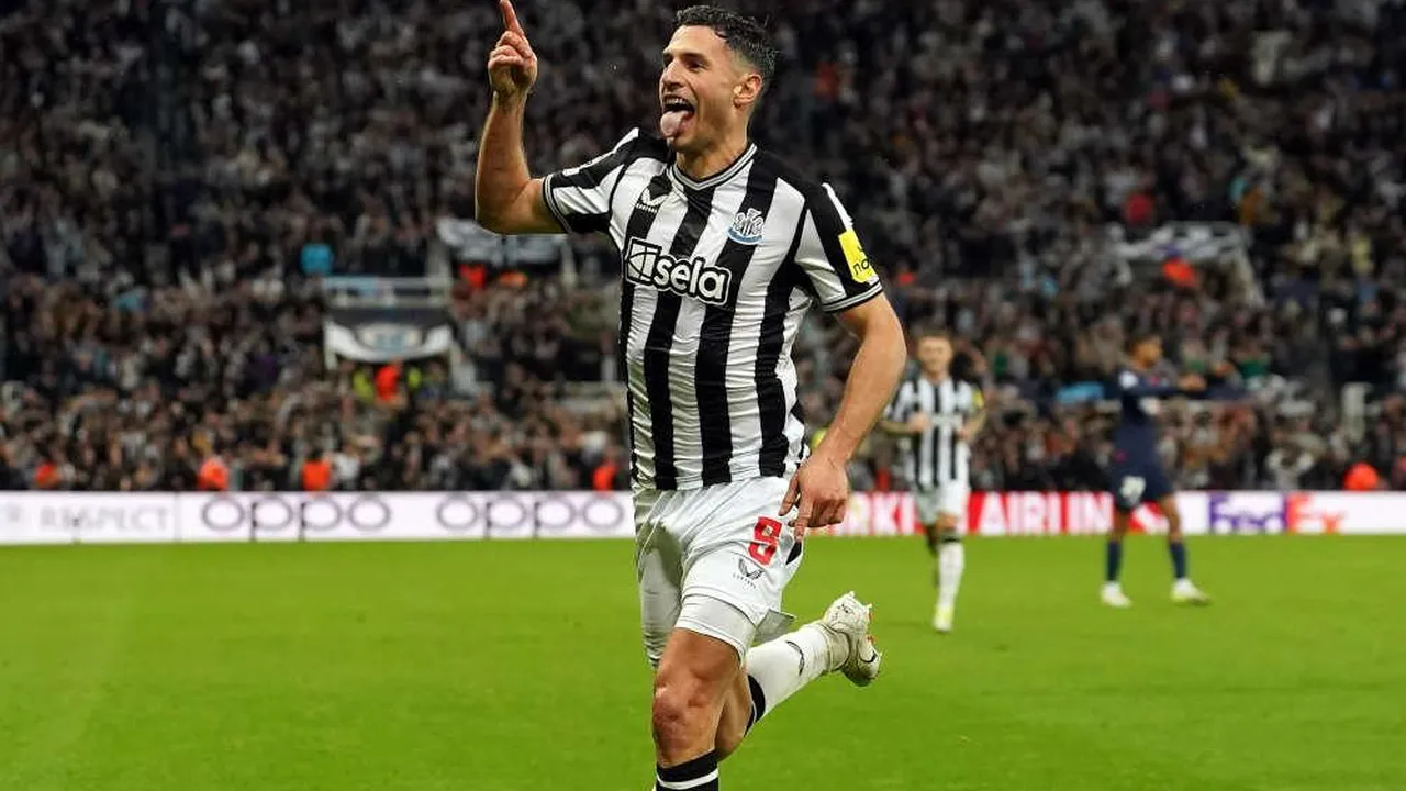 Paris Saint-German (H) player ratings: he's a perfect ten, but he wears a five