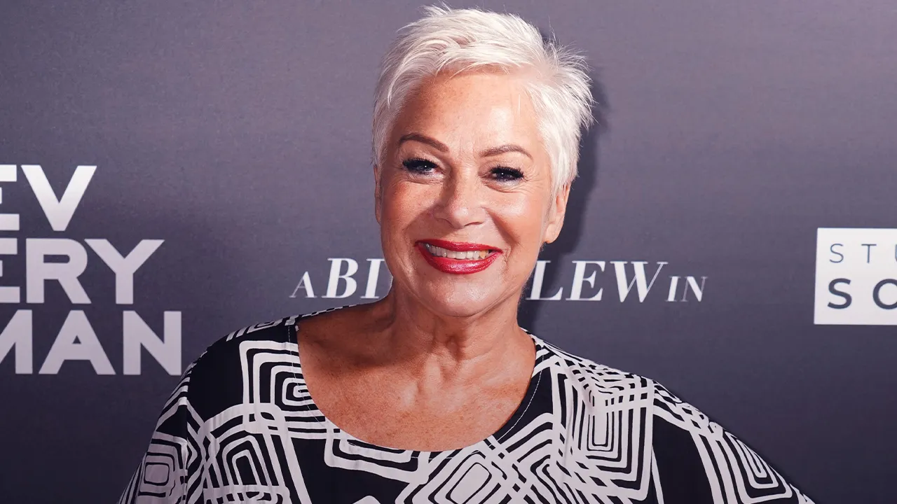 Denise Welch