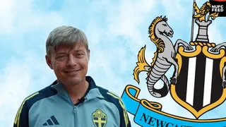 Former Newcastle United striker under pressure after being accused of 'misconduct' for not utilising Magpies winger