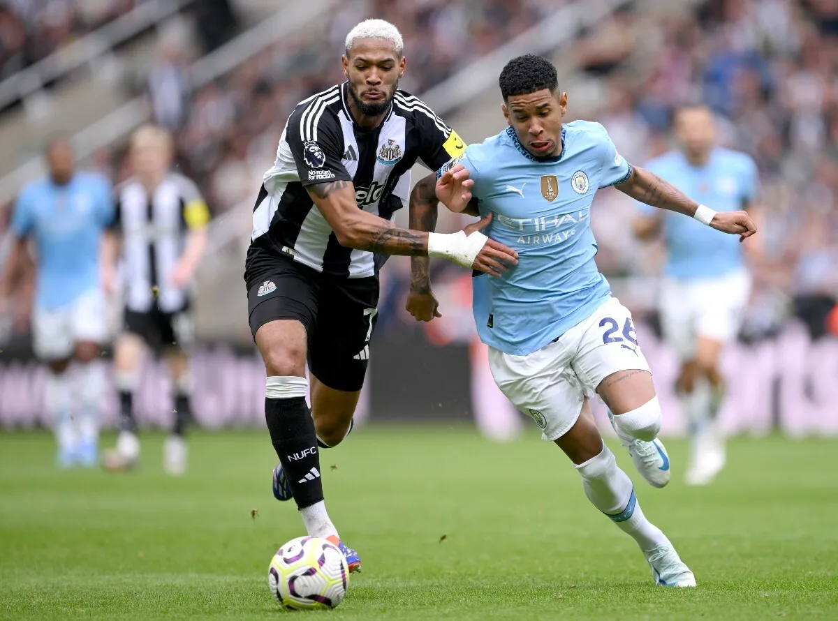 Newcastle united fc v manchester city fc premier league 1