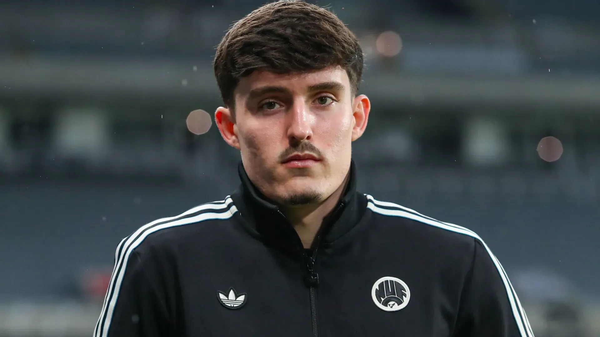 Tino livramento newcastle united arrives 1046405356