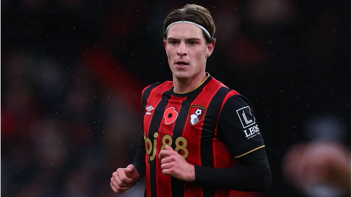 Bournemouth midfielder alex scott 1762516258 182290