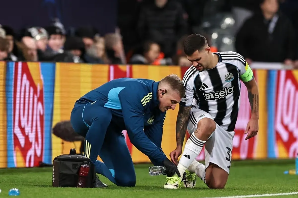 0 Newcastle United FC v PSV Eindhoven UEFA Champions League 202526 League Phase MD7 ezgif com avif to jpg converter