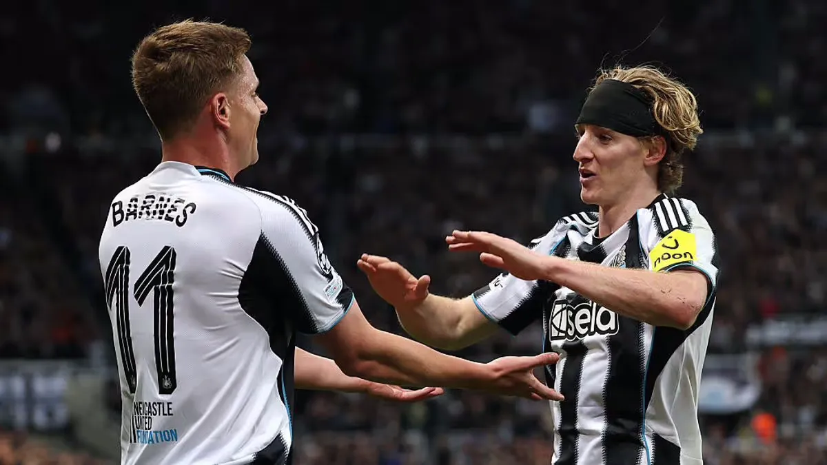 0 Getty Images 2242546660