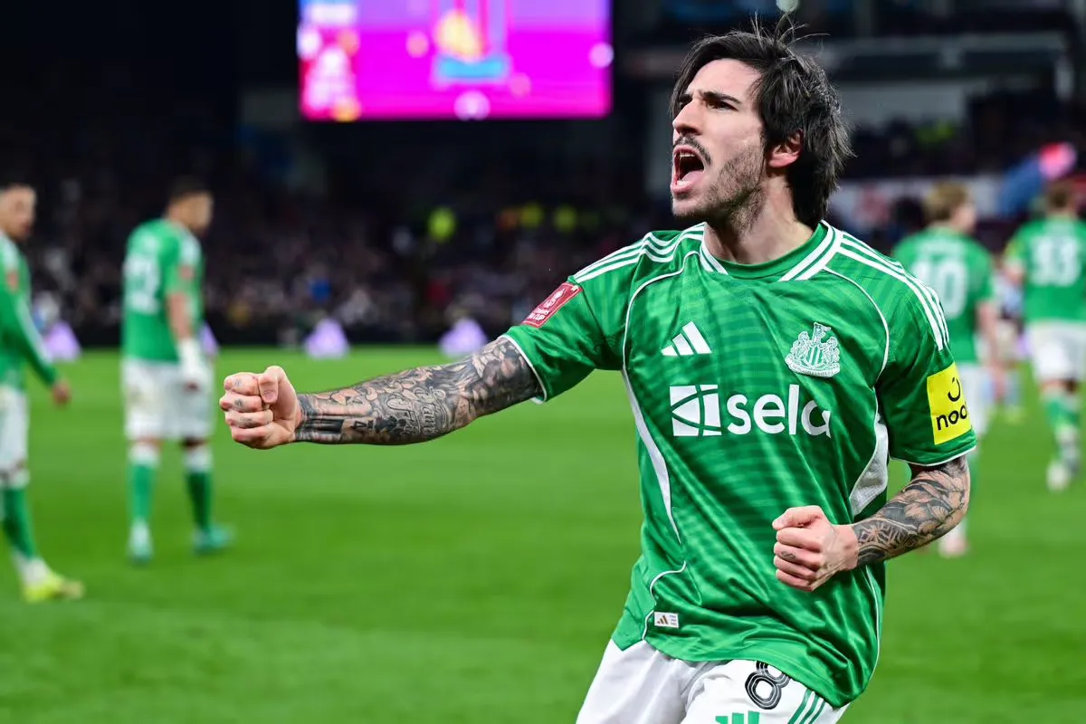 0 Aston Villa v Newcastle United Emirates FA Cup Fourth Round 1