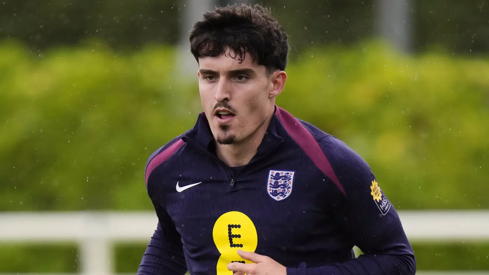 Mixcollage 10 sep 2025 11 38 am 7273