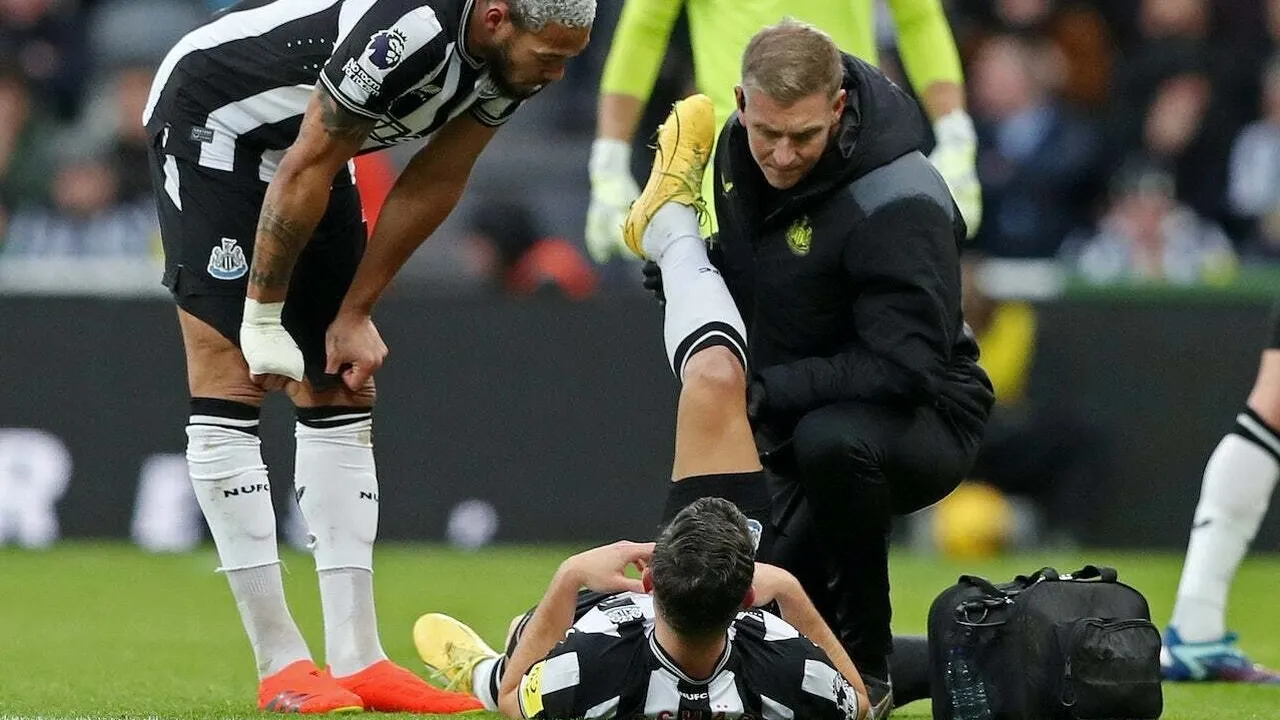 Fabian Schar issues injury update ahead of Carabao Cup quarter final with Chelsea on Tuesday