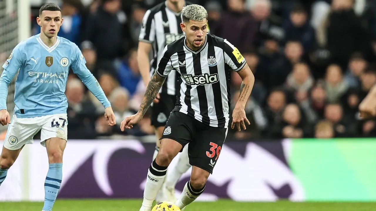 Chelsea and Liverpool reportedly readying bids for Bruno Guimaraes - Aye, right