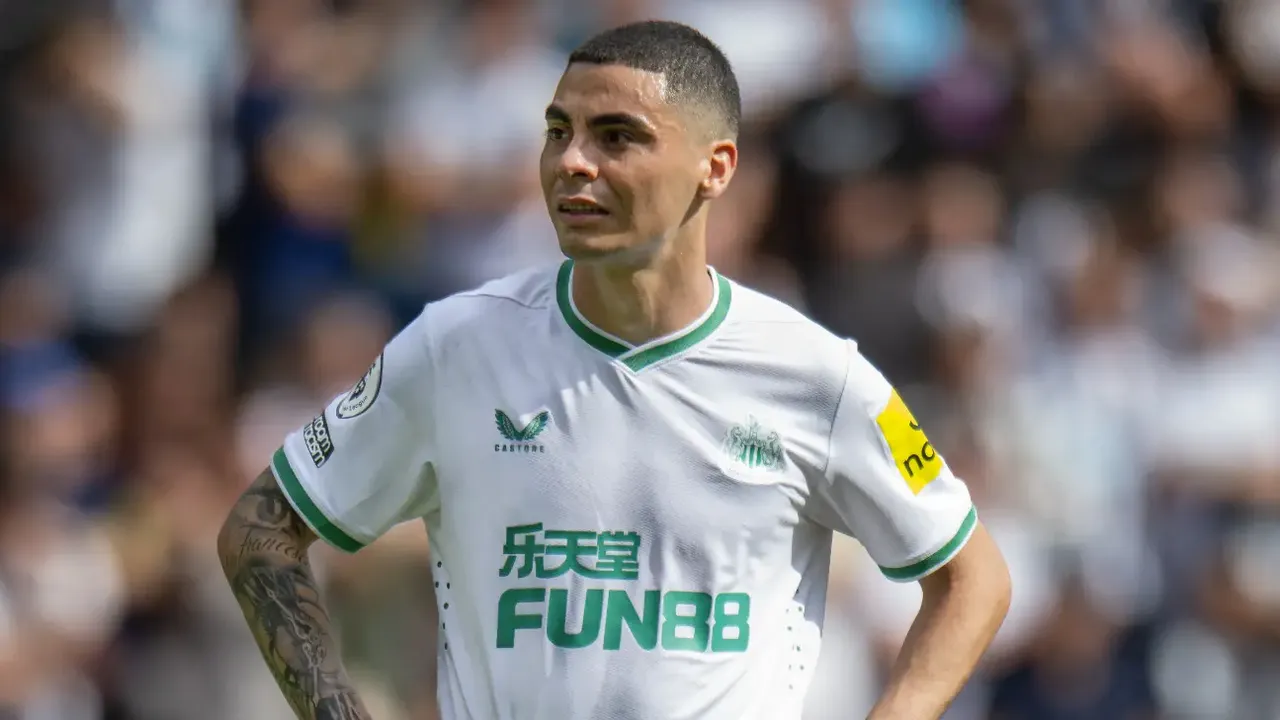 Eddie Howe addresses speculation around three Newcastle players - he didn't seem confident on one