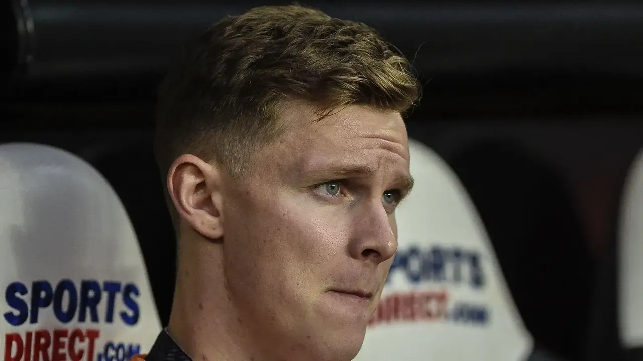 Newcastle United to hand contract extension to right-back after recent reports he would be sold