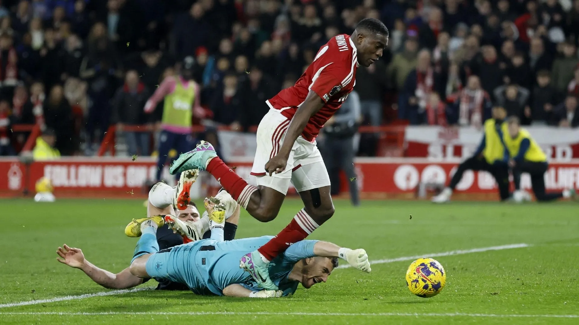 Nottingham forest v newcastle penalty