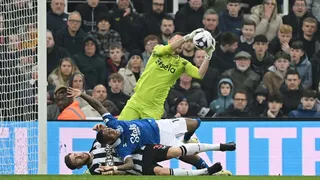 Eddie Howe bemoans VAR decisions that cost Newcastle two points against Everton - feels penalty was harsh