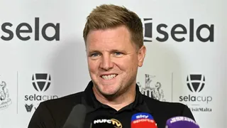 Eddie Howe shares update on injuries ahead of crunch clash with Manchester United