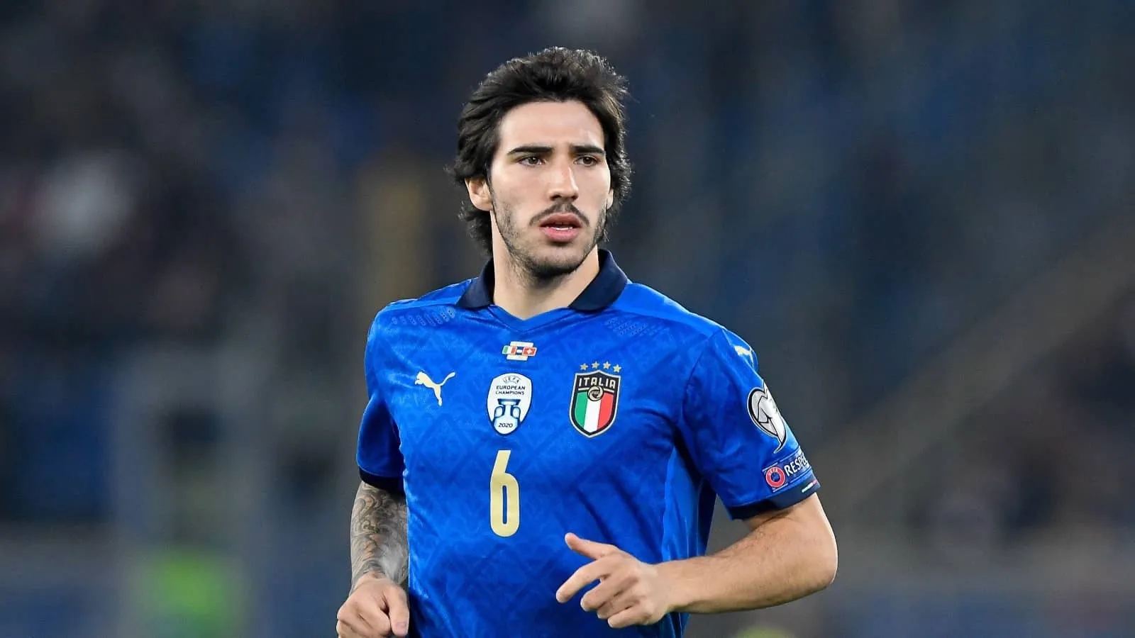 Ac milan midfielder sandro tonali represents italy in world cup qualifier against switzerland