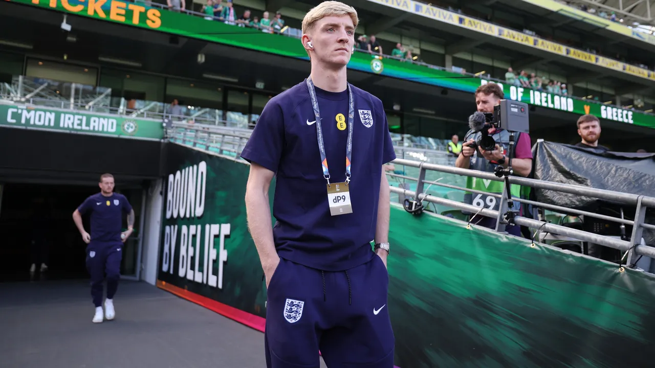 Anthony Gordon starts for England in Nations League as post-Gareth Southgate era gets underway