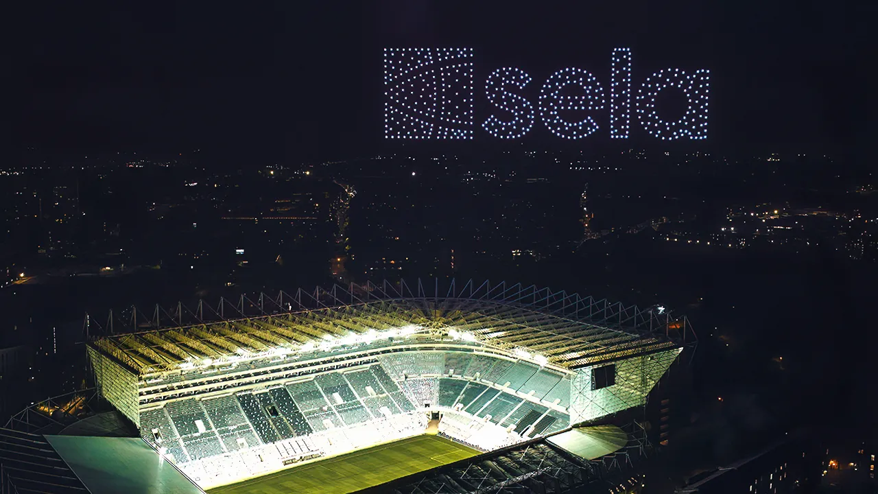 Is this the most breathtaking video of Sela's SJP drone display yet?